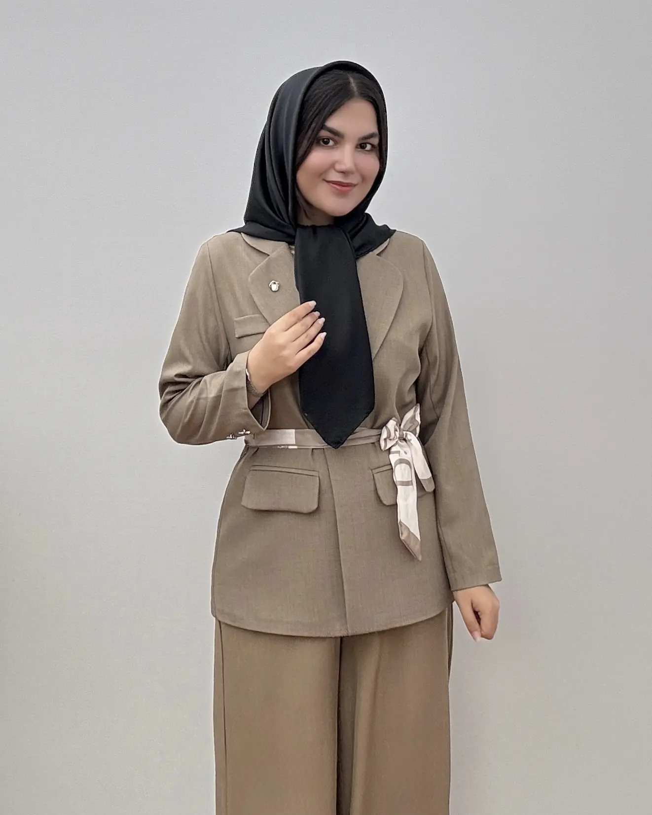 روسری ساتن مشکی